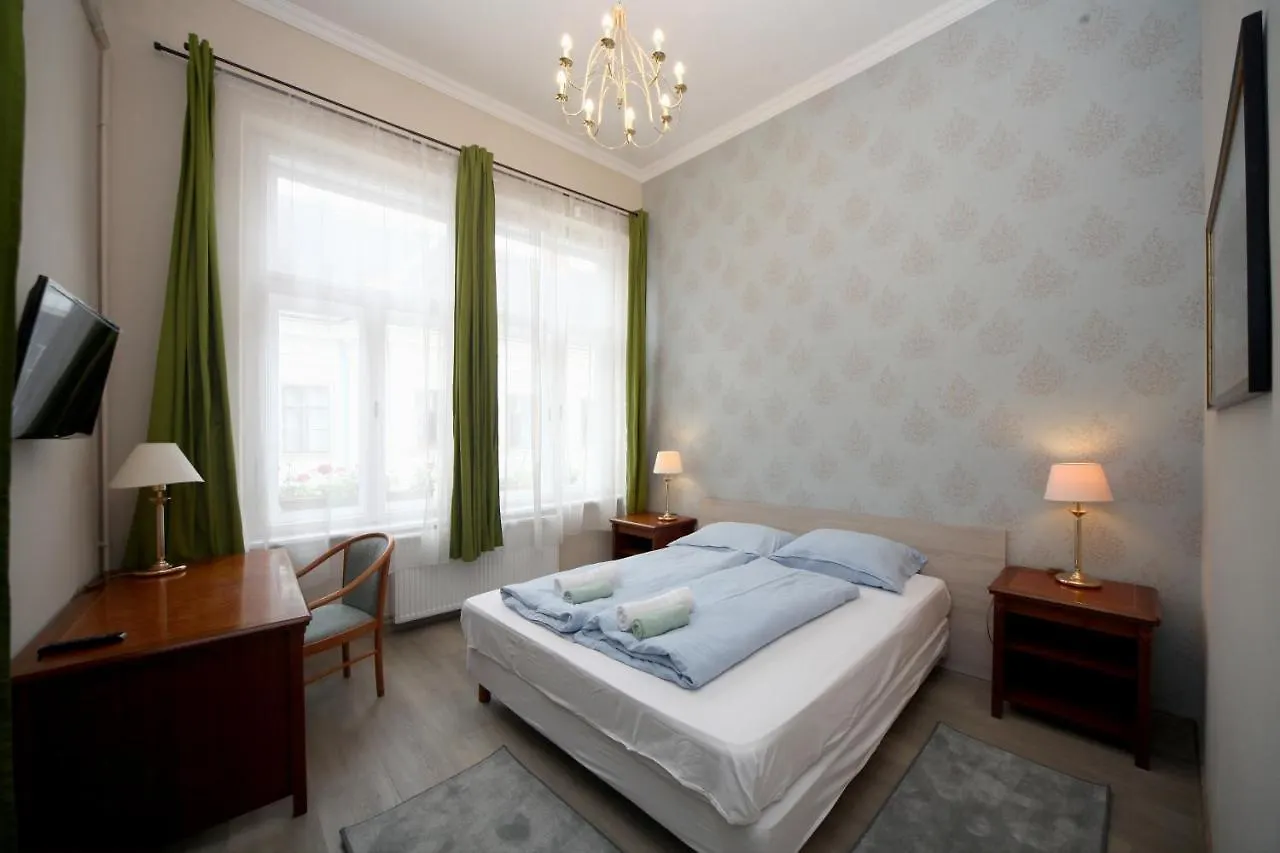 شقة Cherry Apartman إغير المجر